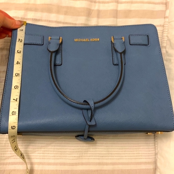 Michael Kors Handbag - Picture 11 of 16